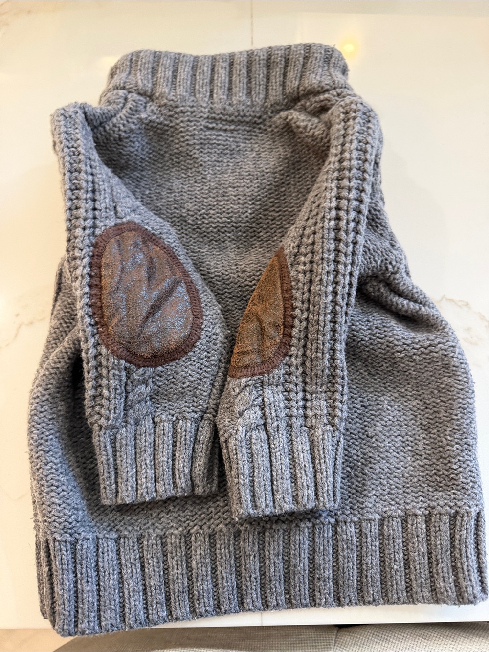 Sweater - Picture 6 of 6